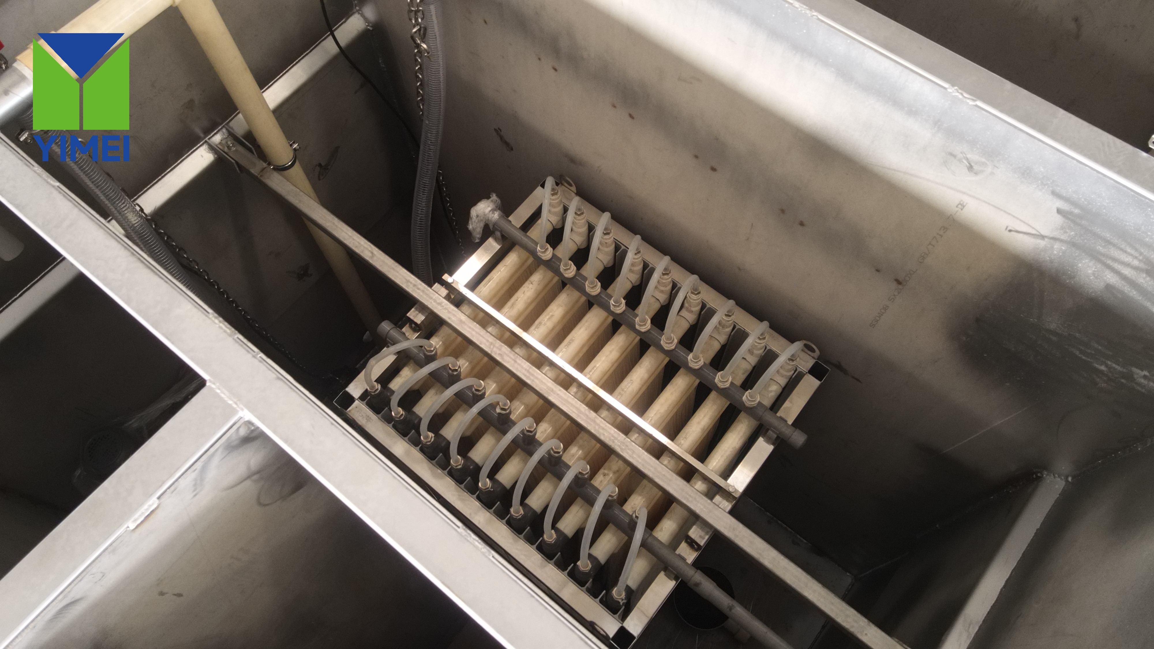 Complete System – EC + DAF + MBBR for Peru Stainless steel integrated system with electrocoagulation DAF and MBBR for Peru