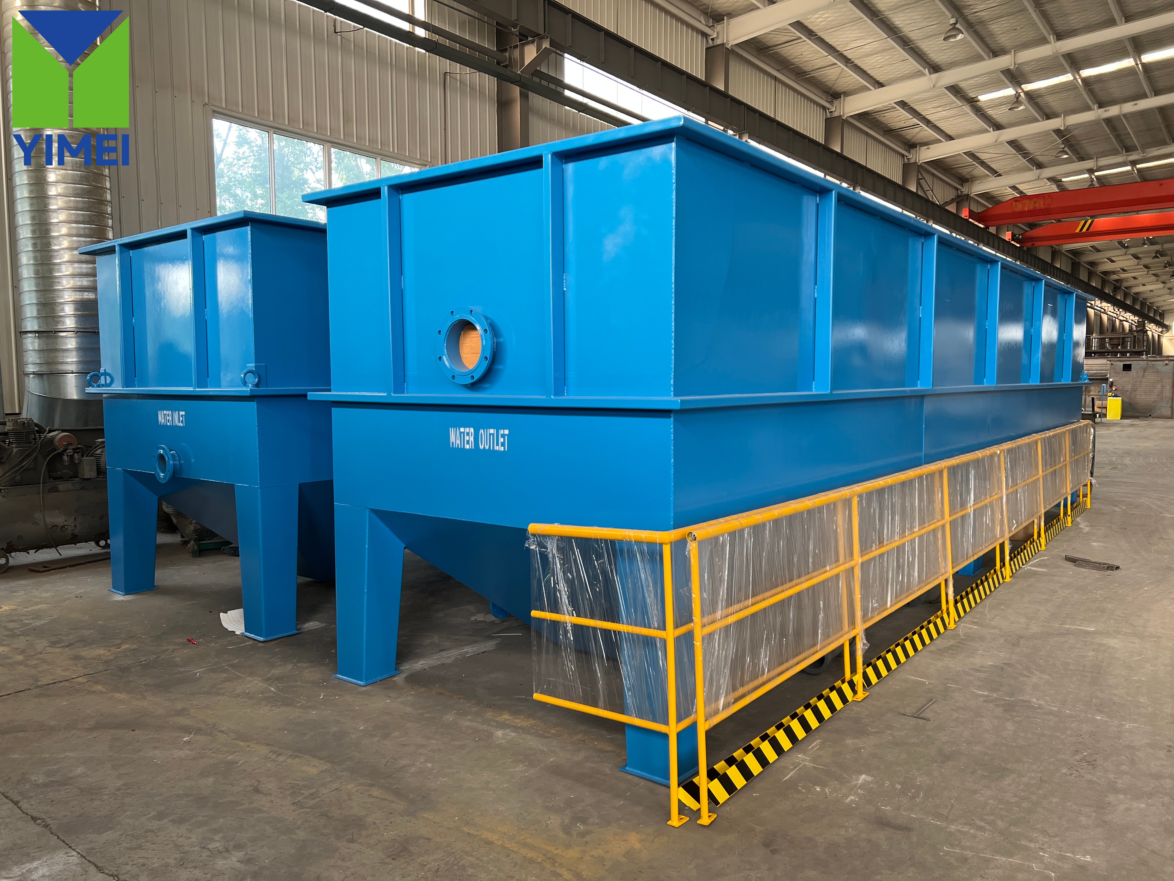 Blue industrial lamella clarifier with tube settler media