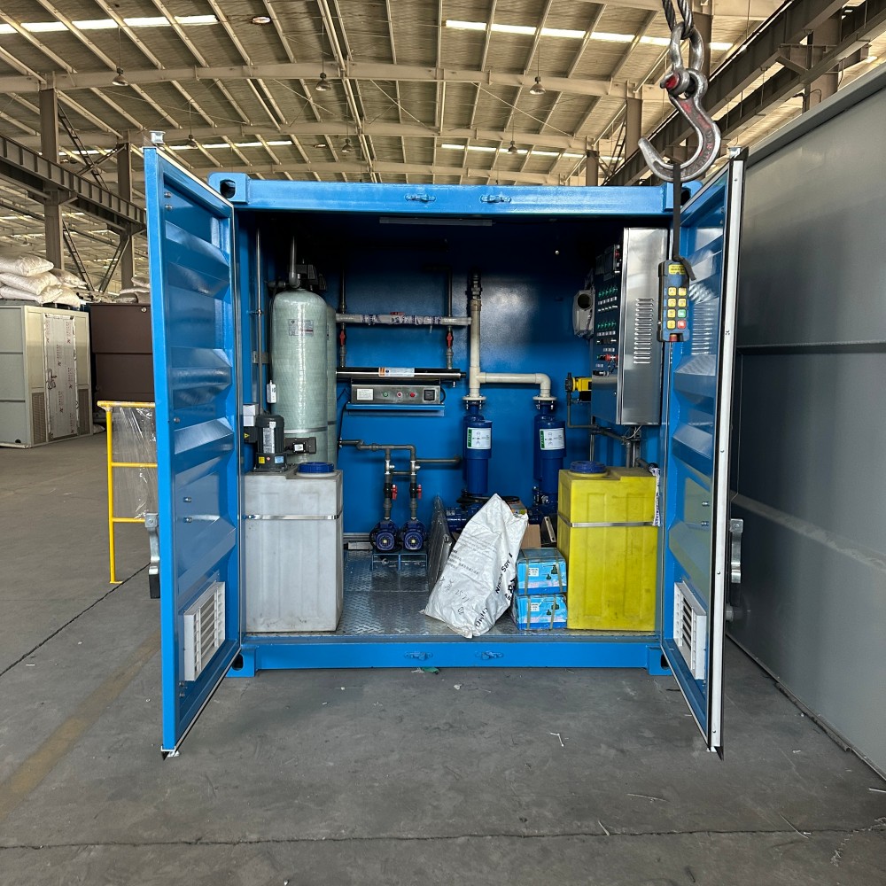 Containerized wastewater treatment plant with MBBR and DAF